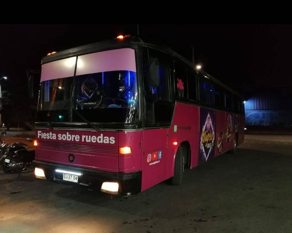 NIGHT BUS ECONOMY 001