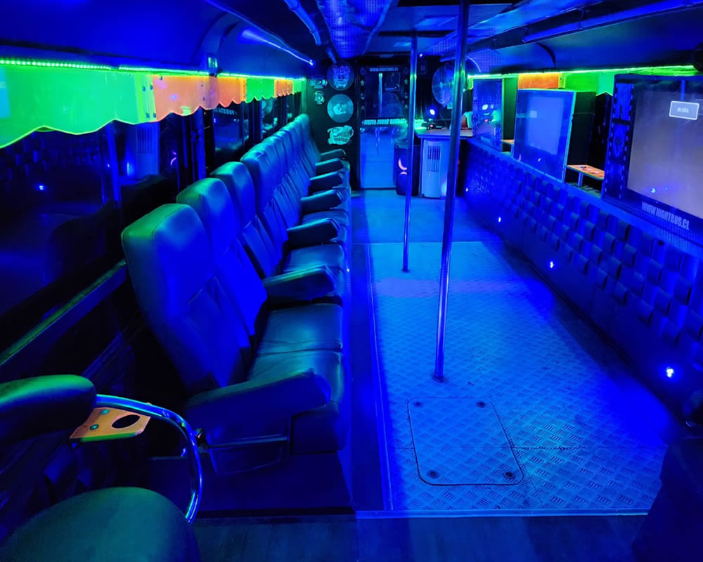 NIGHT BUS VIP 004